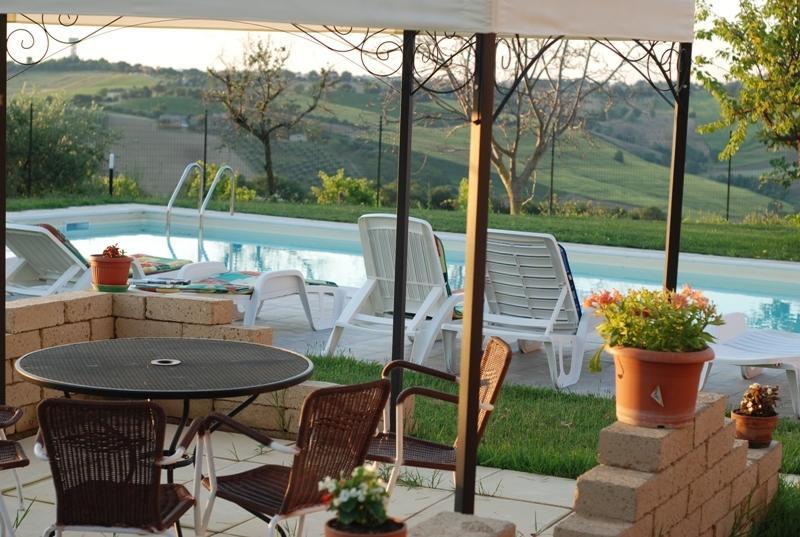 Agriturismo Al Rifugio Divino Belvedere Ostrense Exteriör bild